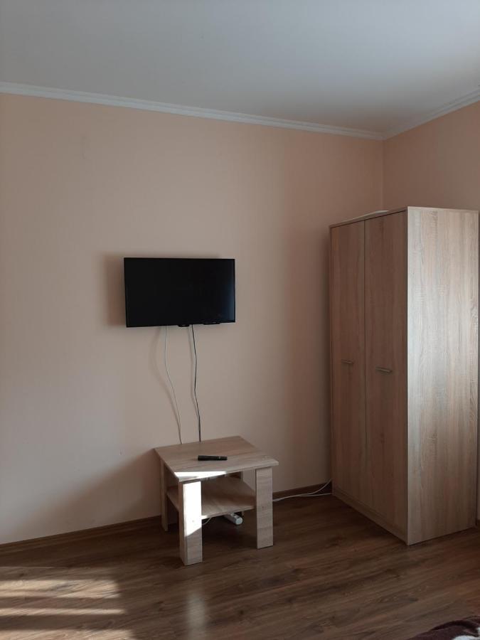 Apartament Belyaeva 5 Mukaczewo Zewnętrze zdjęcie