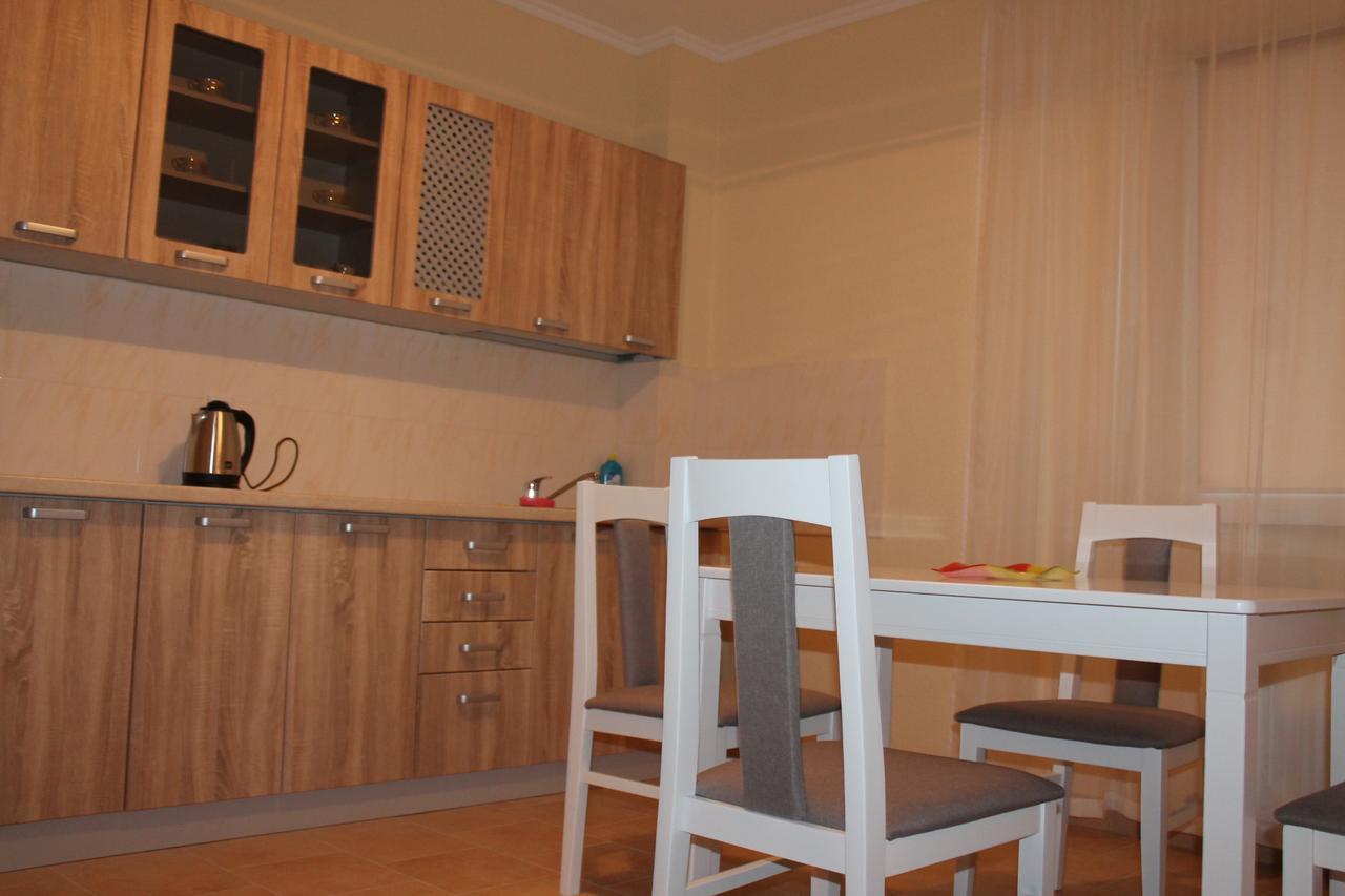 Apartament Belyaeva 5 Mukaczewo Zewnętrze zdjęcie